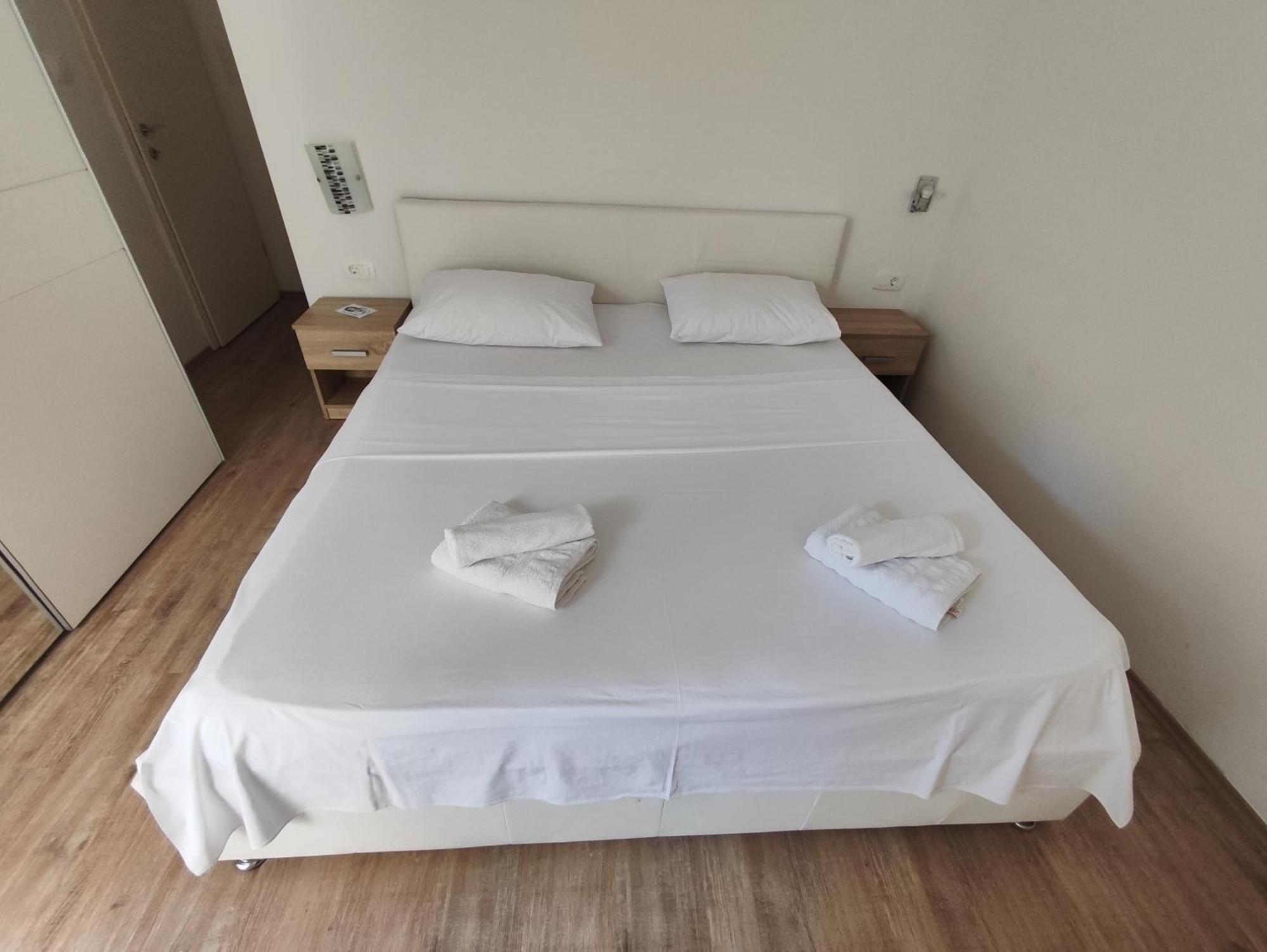 Zoric Apartments & Rooms 2 Dubrovnik Bagian luar foto